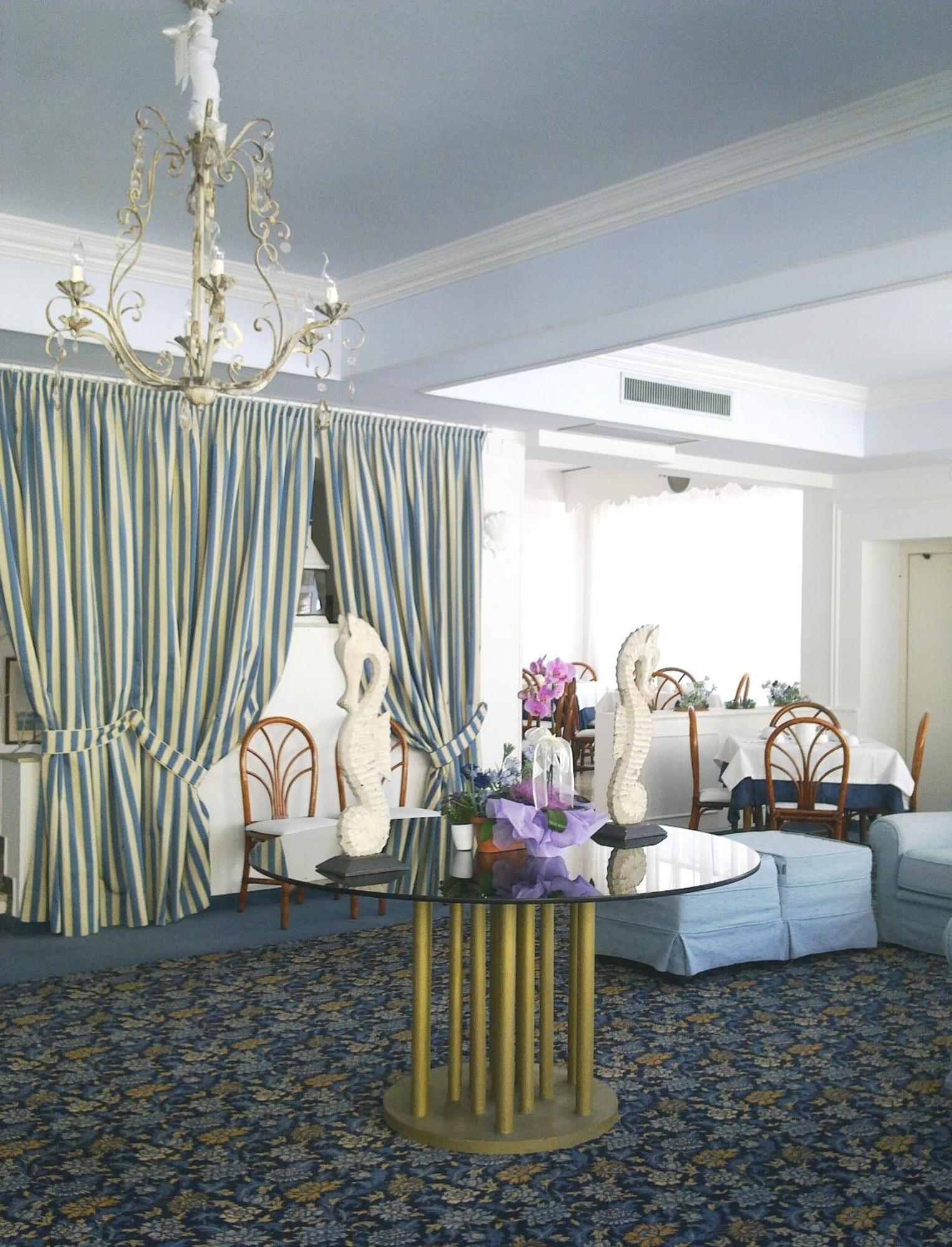 Hotel Maremonti 가비체 마레 내부 사진